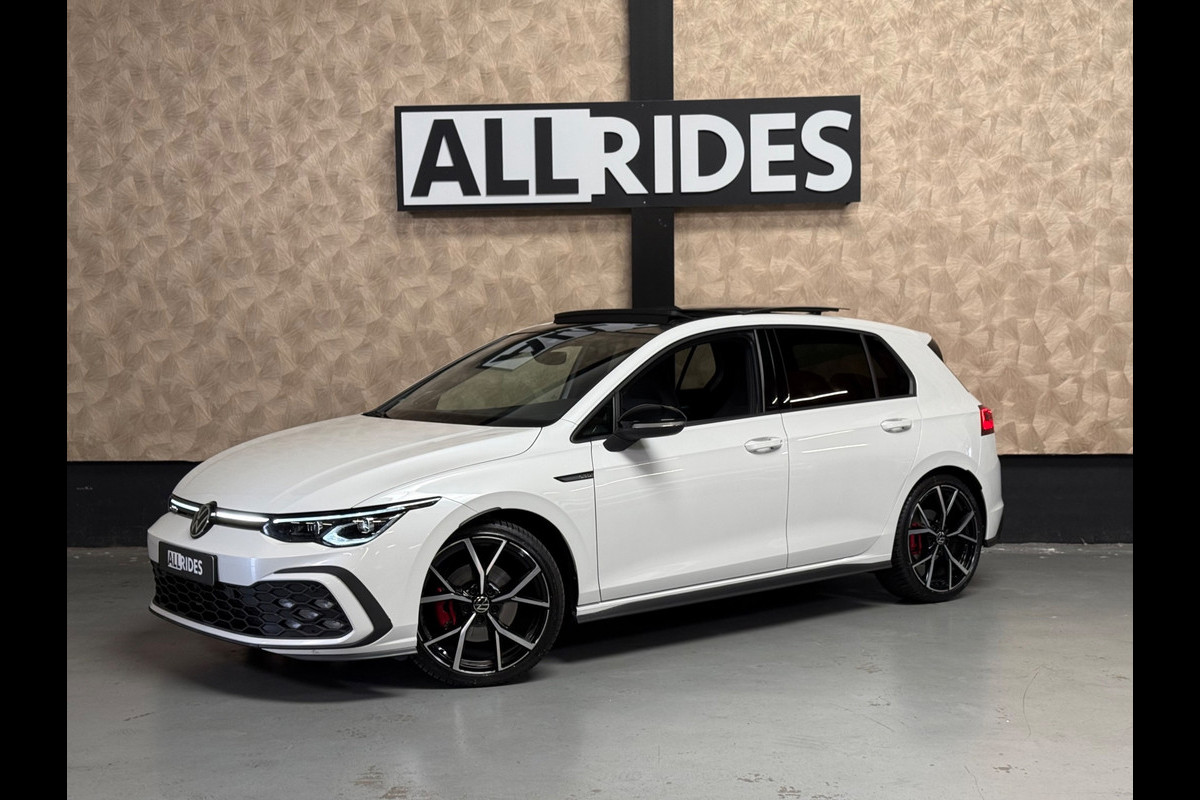 Volkswagen Golf 2.0 TDI GTD | Sfeerverlichting | Stuur/Stoelverwarming | Pano | Camera | Carplay