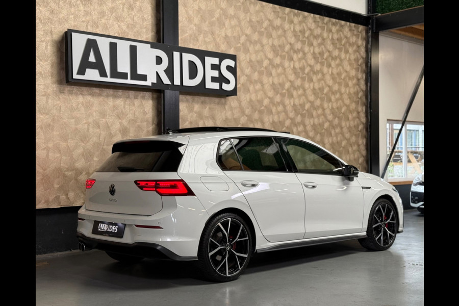 Volkswagen Golf 2.0 TDI GTD | Sfeerverlichting | Stuur/Stoelverwarming | Pano | Camera | Carplay