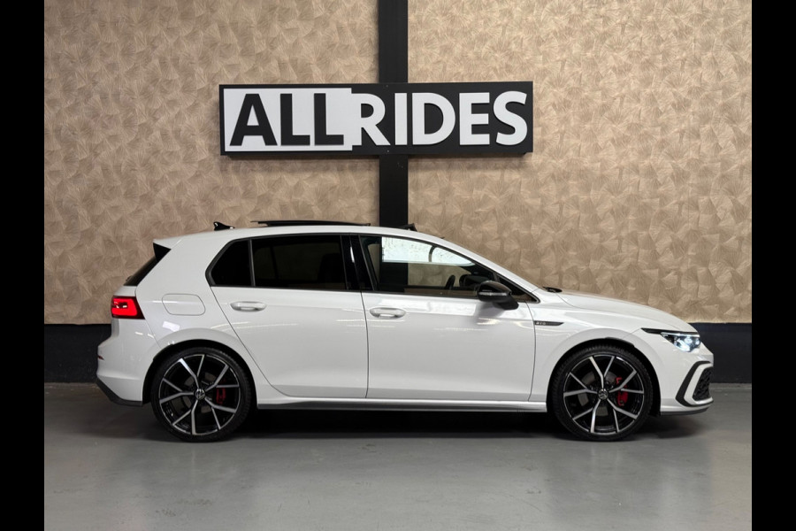 Volkswagen Golf 2.0 TDI GTD | Sfeerverlichting | Stuur/Stoelverwarming | Pano | Camera | Carplay