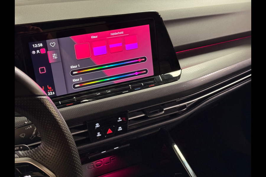Volkswagen Golf 2.0 TDI GTD | Sfeerverlichting | Stuur/Stoelverwarming | Pano | Camera | Carplay