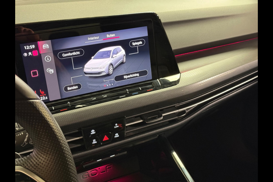Volkswagen Golf 2.0 TDI GTD | Sfeerverlichting | Stuur/Stoelverwarming | Pano | Camera | Carplay