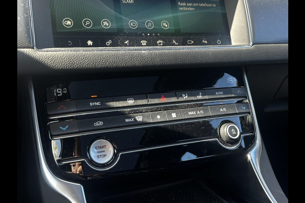 Jaguar XF Sportbrake 2.0d Chequered Flag R Sport Panoramadak Carplay Stoelverw.