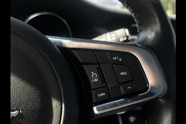 Jaguar XF Sportbrake 2.0d Chequered Flag R Sport Panoramadak Carplay Stoelverw.