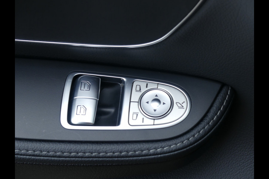 Mercedes-Benz V-Klasse 250d Lang Dubbel Cabine LED/Trekhaak/Camera/Leer/PDC
