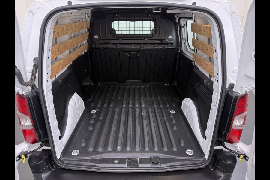 Peugeot Partner 1.2 PureTech Premium BPM VRIJ, Airco, Navigatie, Cruise Control