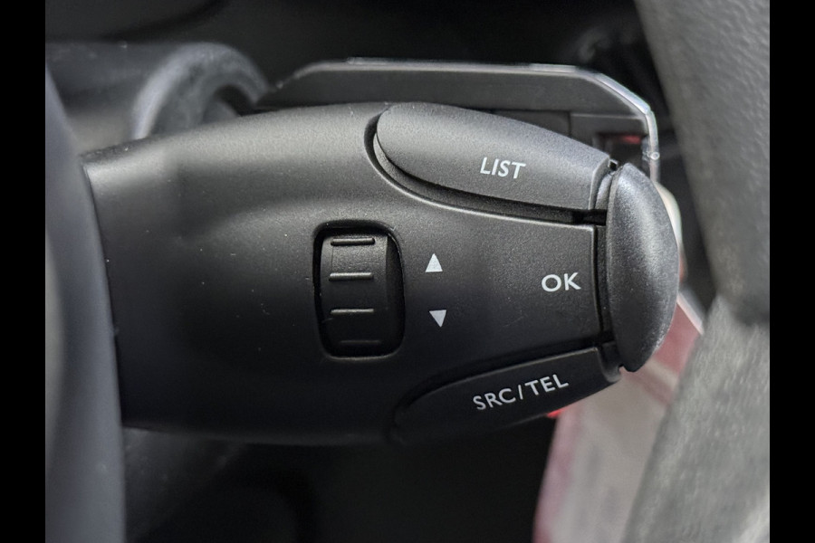 Peugeot Partner 1.2 PureTech Premium BPM VRIJ, Airco, Navigatie, Cruise Control