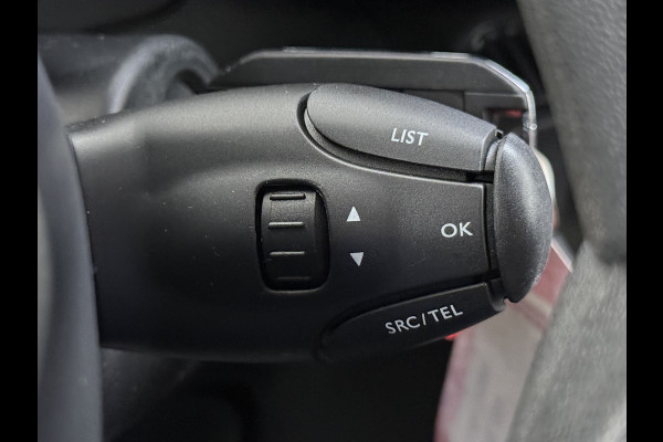 Peugeot Partner 1.2 PureTech Premium BPM VRIJ, Airco, Navigatie, Cruise Control
