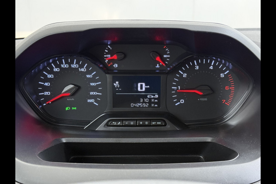 Peugeot Partner 1.2 PureTech Premium BPM VRIJ, Airco, Navigatie, Cruise Control