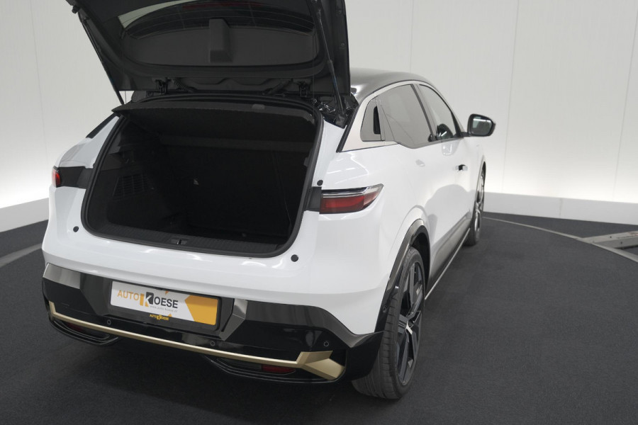 Renault Mégane E-Tech EV60 Optimum Charge Iconic | 360 Camera | Harman Kardon | Stoelmassage | Dodehoekdetectie