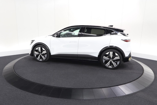 Renault Mégane E-Tech EV60 Optimum Charge Iconic | 360 Camera | Harman Kardon | Stoelmassage | Dodehoekdetectie