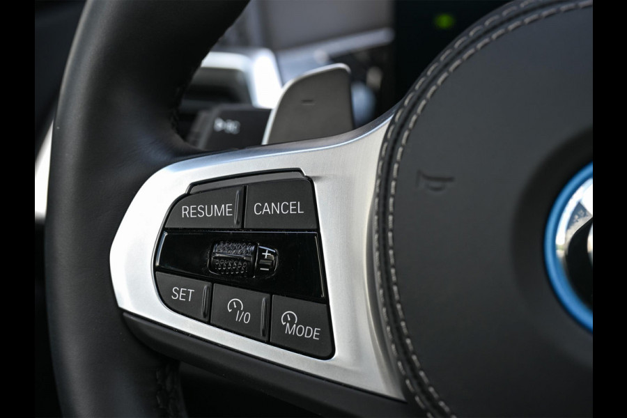 BMW X5 xDrive50e M-Sport | Panoramadak | Active Cruise | Harman/Kardon | Head-Up | 360 Camera | Ambiance Interieur | Memory Seats | Luchtvering | Stoel Verwarming V+A
