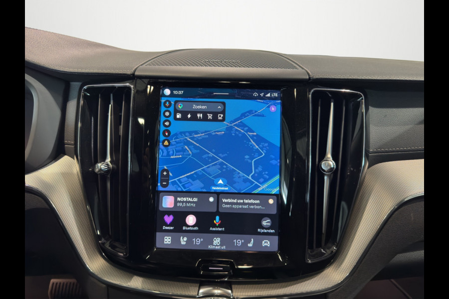 Volvo XC60 T6 Aut. Long Range Ultimate Bright ACC Leder Stoelverwarming 350pk