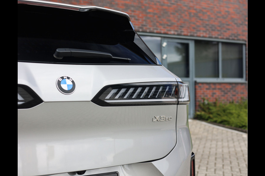 BMW iX3 50 xDrive 113 kWh | Trekhaak - Harman Kardon