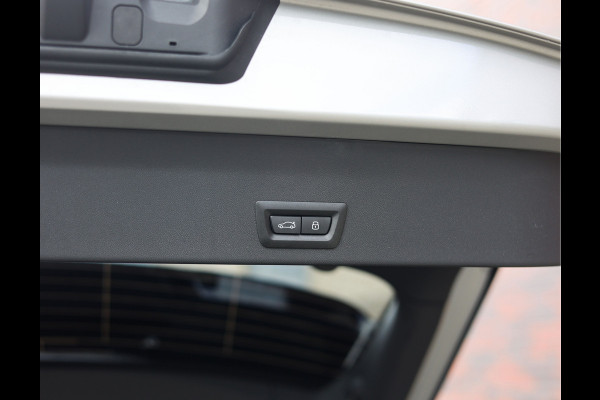 BMW iX3 50 xDrive 113 kWh | Trekhaak - Harman Kardon