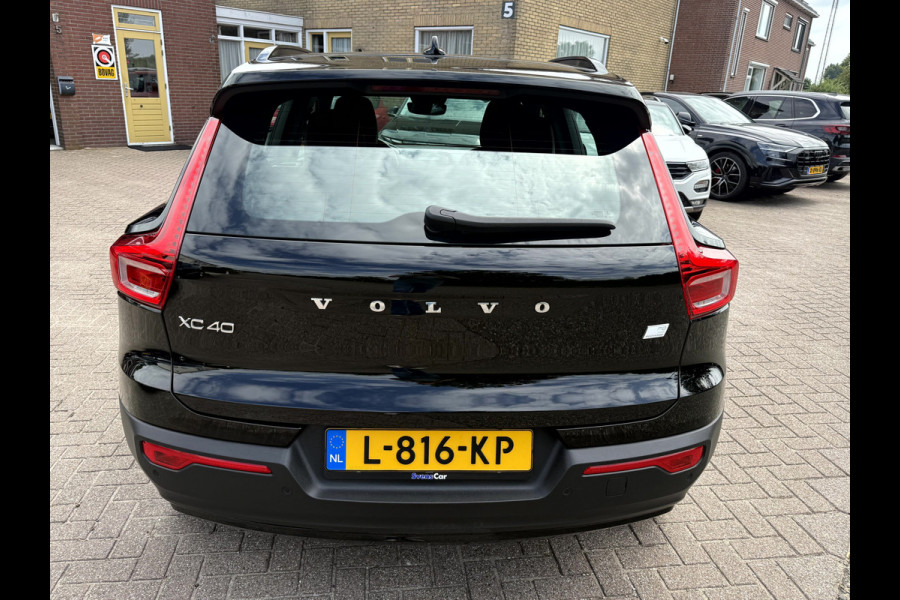 Volvo XC40 Recharge P8 AWD R-Design SOH 92.6%, Trekhaak, Stoel/Stuurverwarming, Camera