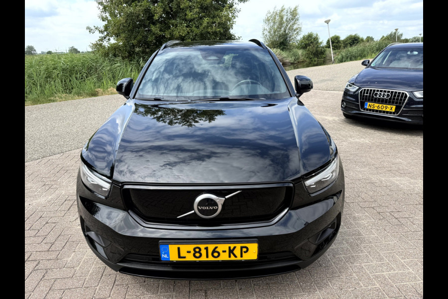 Volvo XC40 Recharge P8 AWD R-Design SOH 92.6%, Trekhaak, Stoel/Stuurverwarming, Camera