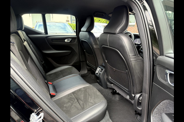 Volvo XC40 Recharge P8 AWD R-Design SOH 92.6%, Trekhaak, Stoel/Stuurverwarming, Camera