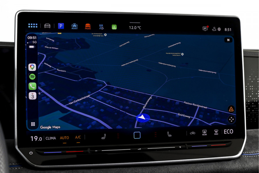 Volkswagen Tiguan 1.5 eHybrid 272PK R-Line Edition | Black Style | 15 inch Navi | Elek. Trekhaak | IQ Light | S/K-Panodak | Dig. Cockpit | Adapt. Cruise | Stoel-+Stuurverw. | 360 Camera | NAV + App. Connect | ECC | Elek. Klep | LM 20" | 4107