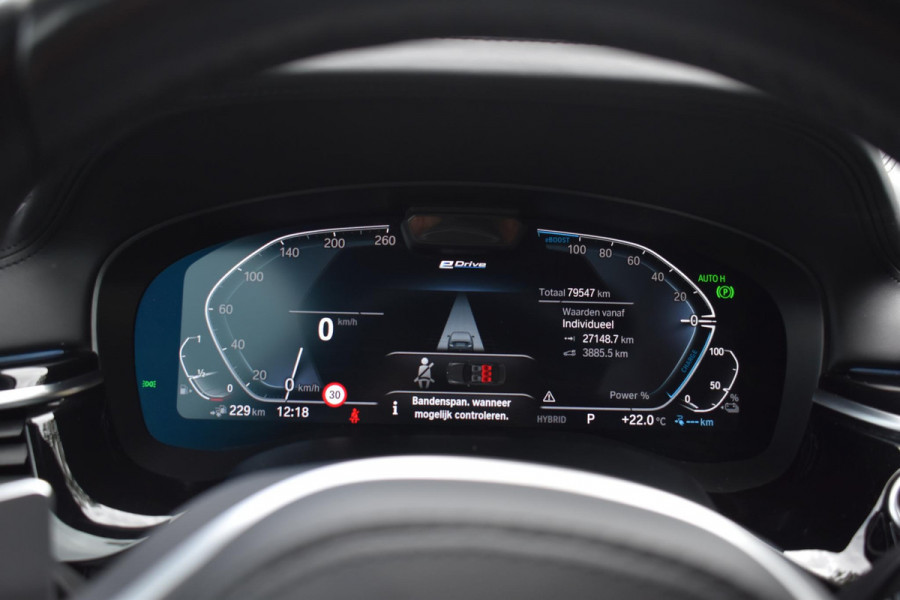BMW 5 Serie 545e xDrive M-Sport Pano Laser H&K HUD Keyless Trekhaak