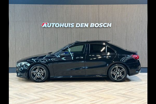 Mercedes-Benz A-Klasse 200 AMG Line - Pano - Ambiance - ACC