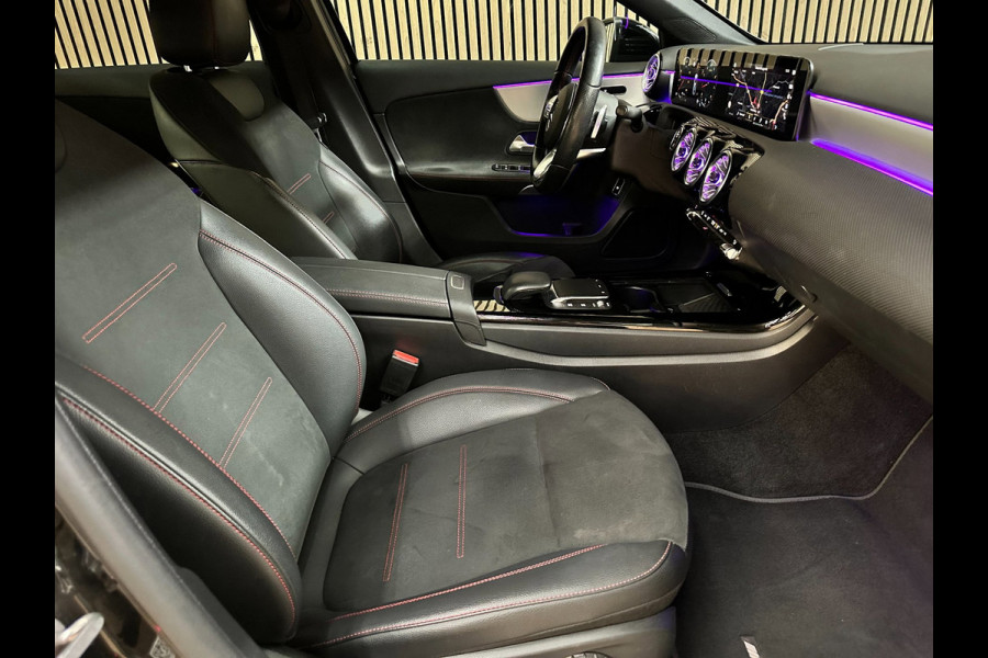 Mercedes-Benz A-Klasse 200 AMG Line - Pano - Ambiance - ACC