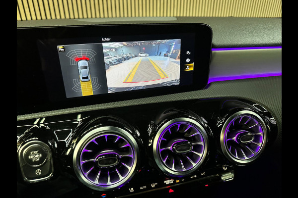Mercedes-Benz A-Klasse 200 AMG Line - Pano - Ambiance - ACC