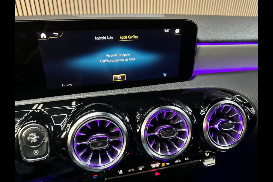 Mercedes-Benz A-Klasse 200 AMG Line - Pano - Ambiance - ACC