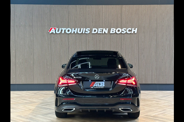 Mercedes-Benz A-Klasse 200 AMG Line - Pano - Ambiance - ACC