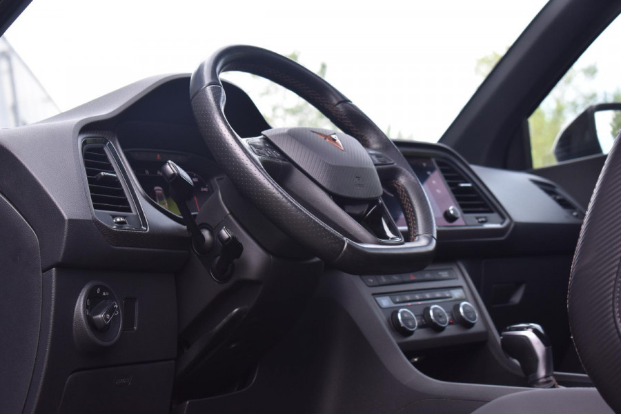 CUPRA Ateca 2.0 TSI 4DRIVE Pano Akra Limited Ed Lane ACC 360C Keyless