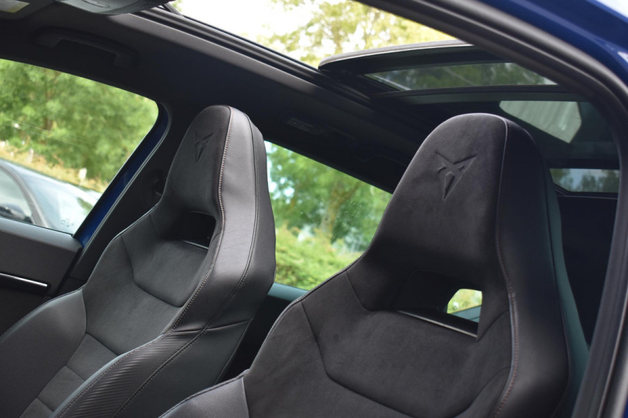CUPRA Ateca 2.0 TSI 4DRIVE Pano Akra Limited Ed Lane ACC 360C Keyless