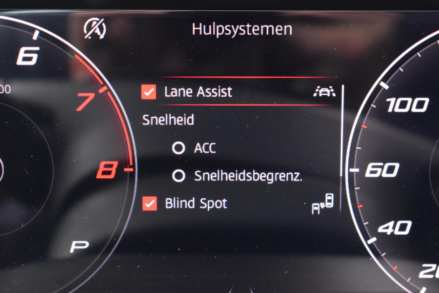CUPRA Ateca 2.0 TSI 4DRIVE Pano Akra Limited Ed Lane ACC 360C Keyless