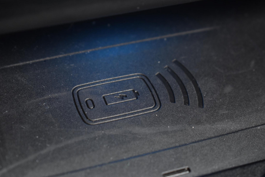 BMW 5 Serie 545e xDrive M-Sport Pano Laser H&K HUD Keyless Trekhaak