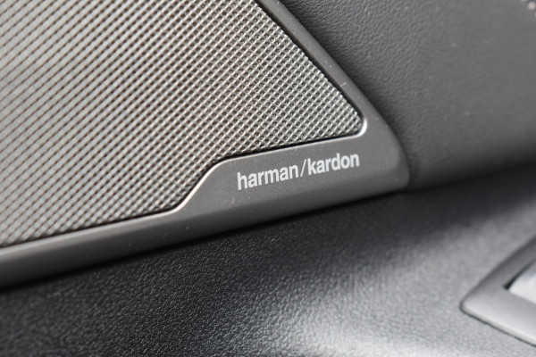 BMW 5 Serie 545e xDrive M-Sport Pano Laser H&K HUD Keyless Trekhaak