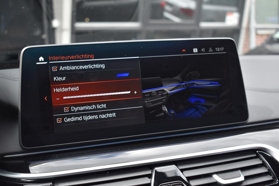 BMW 5 Serie 545e xDrive M-Sport Pano Laser H&K HUD Keyless Trekhaak
