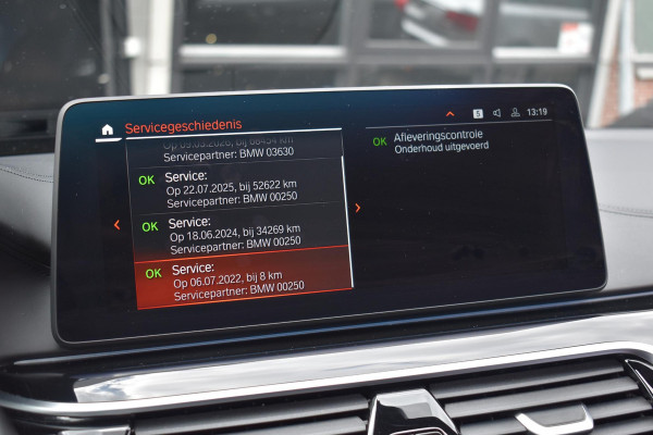 BMW 5 Serie 545e xDrive M-Sport Pano Laser H&K HUD Keyless Trekhaak
