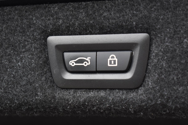 BMW 5 Serie 545e xDrive M-Sport Pano Laser H&K HUD Keyless Trekhaak