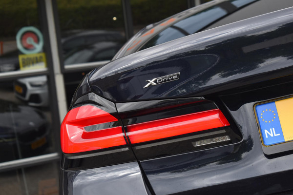 BMW 5 Serie 545e xDrive M-Sport Pano Laser H&K HUD Keyless Trekhaak