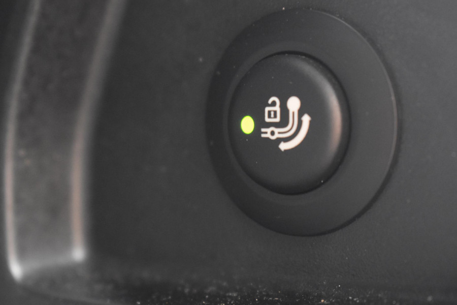 BMW 5 Serie 545e xDrive M-Sport Pano Laser H&K HUD Keyless Trekhaak