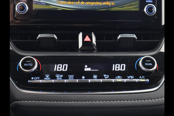 Toyota Corolla Touring Sports 1.8 HYBRID BLACKLINE ED. GARANTIE TOT 06-2031 CLOUD NAVIGATIE. ADAPTIEVE CRUISE CONTROL . ACHTERUITRIJ CAMERA . APPLE CARPLAY & ANDRIOD AUTO .