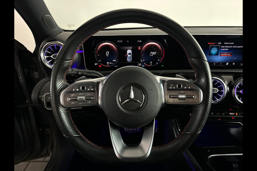 Mercedes-Benz A-Klasse 180 Business Solution AMG Camera |Sfeerverlichting|Stoelverwarming|Lane Assist| Cruise Control
