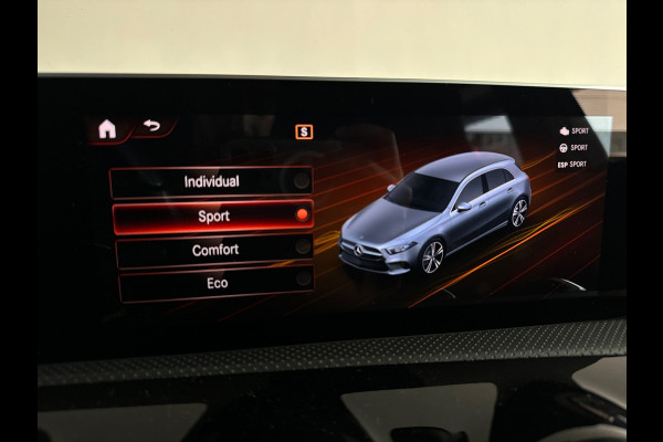 Mercedes-Benz A-Klasse 180 Business Solution AMG Camera |Sfeerverlichting|Stoelverwarming|Lane Assist| Cruise Control