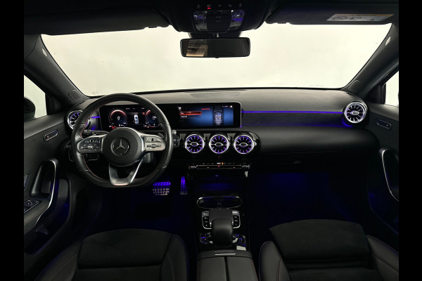 Mercedes-Benz A-Klasse 180 Business Solution AMG Camera |Sfeerverlichting|Stoelverwarming|Lane Assist| Cruise Control