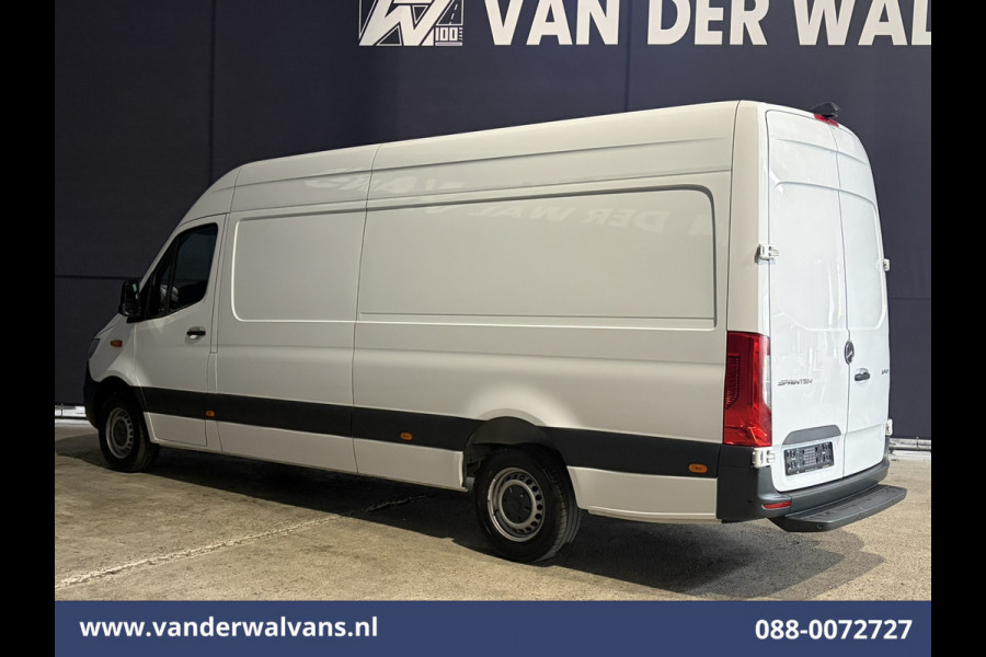 Mercedes-Benz Sprinter 317 CDI 170pk L3H2 Euro6 Airco | 360 Graden Camera | Navigatie | Apple Carplay | Chauffeursstoel Cruisecontrol, Android Auto, Stoelverwarming, 270 Graden Achterdeuren, Parkeersensoren, Bijrijdersbank