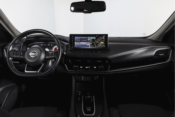 Nissan QASHQAI 1.5 e-Power 190 PK Business Design | Pano | Dig. Cockpit | Adapt. Cruise | PDC | 360 Camera | NAV + App. Connect | ECC | DAB | LM 18" |