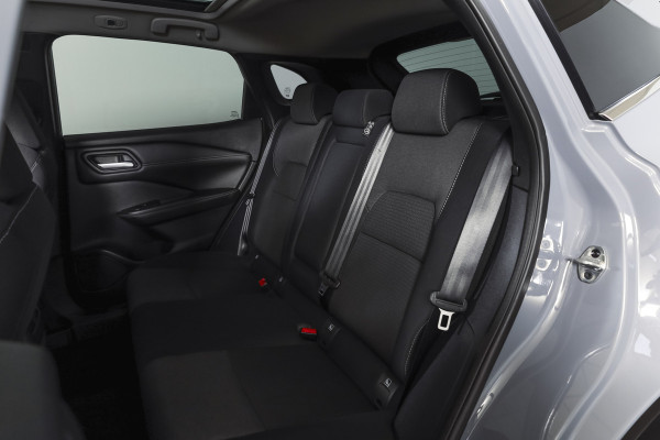 Nissan QASHQAI 1.5 e-Power 190 PK Business Design | Pano | Dig. Cockpit | Adapt. Cruise | PDC | 360 Camera | NAV + App. Connect | ECC | DAB | LM 18" |