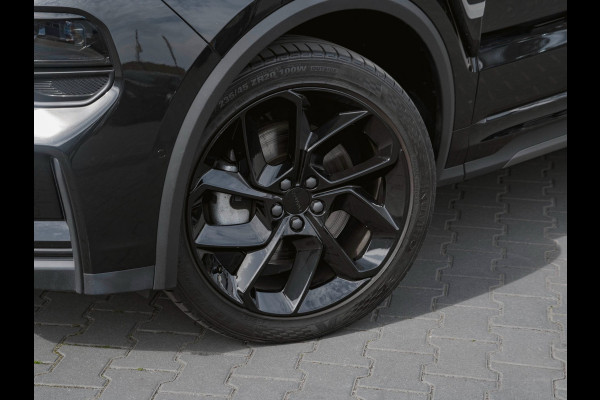 Lynk & Co 01 1.5 Black Edition Panoramadak|360° Camera|ACC|Stoelverwarming|Navi|Carplay