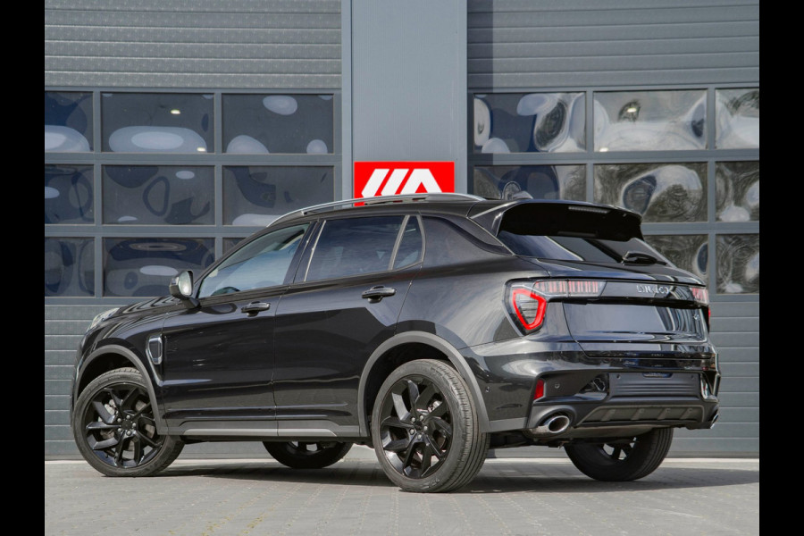 Lynk & Co 01 1.5 Black Edition Panoramadak|360° Camera|ACC|Stoelverwarming|Navi|Carplay