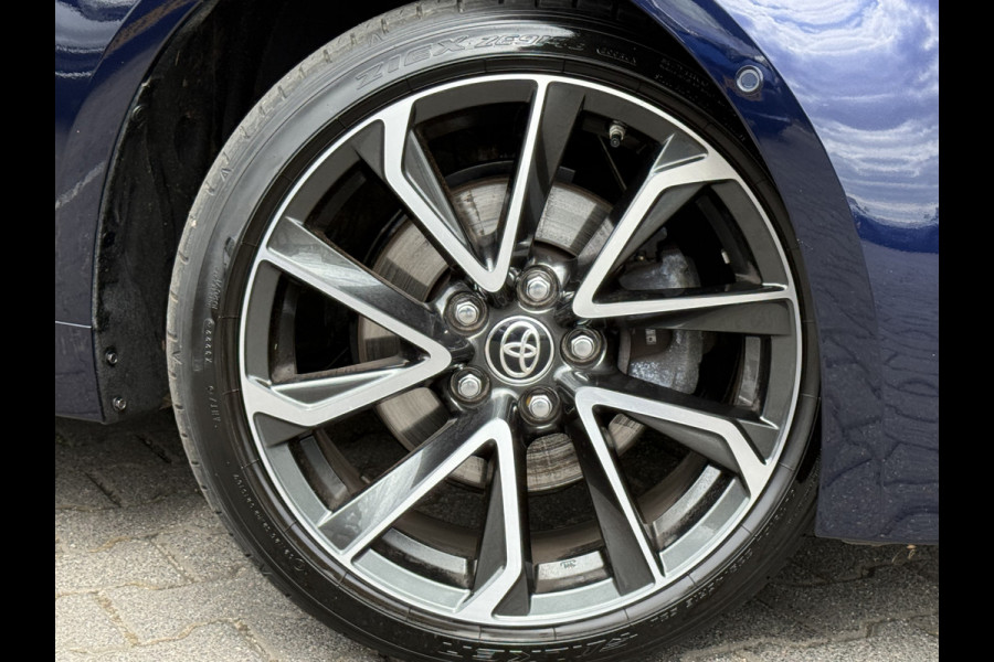 Toyota Corolla Touring Sports 2.0 Hybrid Executive | Pano | HUD | ACC | JBL | Keyless | 18 inch