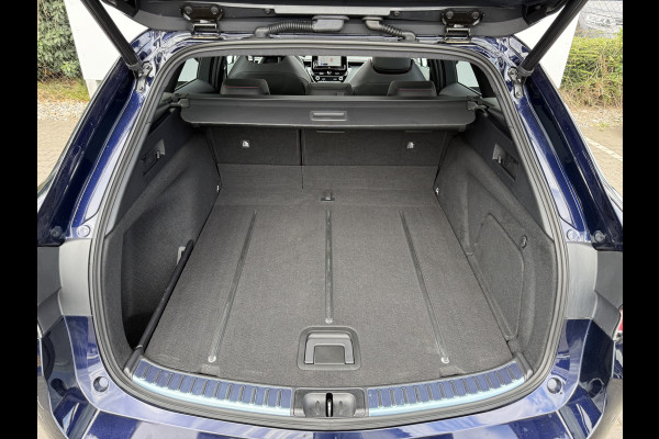 Toyota Corolla Touring Sports 2.0 Hybrid Executive | Pano | HUD | ACC | JBL | Keyless | 18 inch