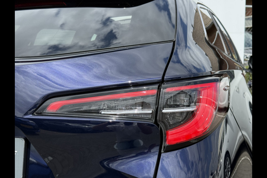 Toyota Corolla Touring Sports 2.0 Hybrid Executive | Pano | HUD | ACC | JBL | Keyless | 18 inch